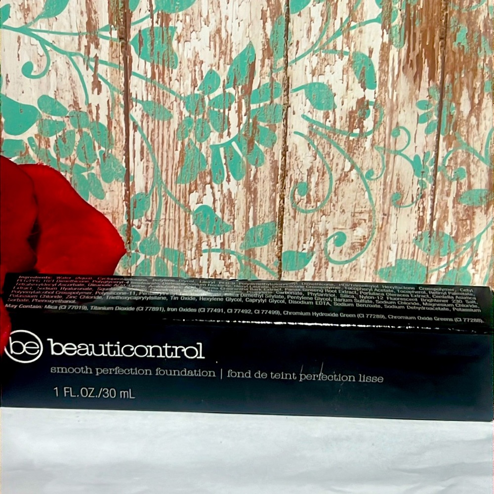 Beauticontrol Smooth Perfection Foundation Y3